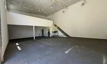 Imagem 2: Comercial - Pq Sisi