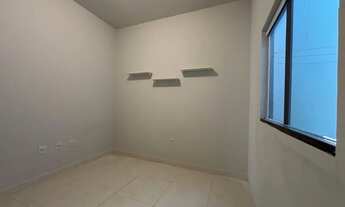 Imagem 2: Casa à venda no Jardim Europa - 2 quartos, garagem para 2 carros