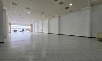 Imagem 7: Salão Comercial para Locação no Jardim Regina, Indaiatuba-SP: 3 salas, 4 banheiros, 5 vaga