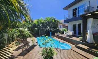 Imagem 6: Imóvel para aluguel tem 357 metros quadrados com 3 quartos em Rio Tavares - Florianópolis