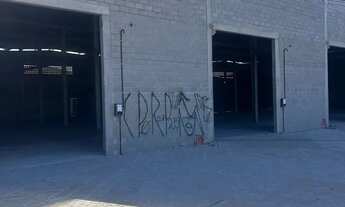 Imagem 7: Excelente galpão disponível para locação, localizado em via movimentada com fácil acesso a