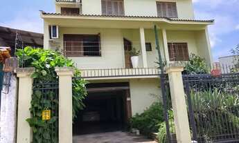 Imagem: CASA / SOBRADO 5D e 10 vagas 3 Banheiros