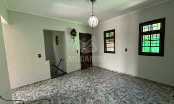 Imagem 3: Casa de rua : / Residencial / Jardim Salessi