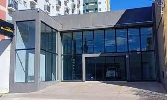 Imagem: Imóvel Comercial com estacionamento