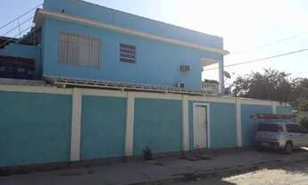 Imagem 2: Ampla casa de dois quartos, na Praça da Bandeira - Vilar dos Teles - SJM