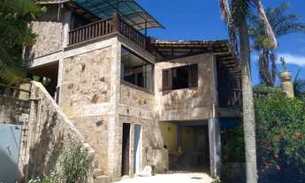 Imagem 3: Vendo casa quatro quartos, três vagas cobertas, em Enseada de Albatraz-Buzios-RJ