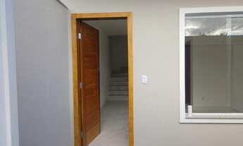 Imagem 2: Oportunidade! Casa duplex, 03 quartos com suíte, quintal em Morada de Laranjeiras - Serra