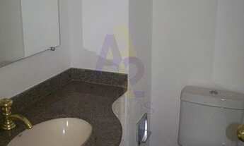 Imagem 7: Apartamento em ótimo estado, com 4 suítes e 3 vagas de garagem em rua tranquila do Jardim