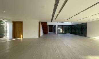 Imagem 2: Casa para venda com 1300 metros quadrados com 5 quartos