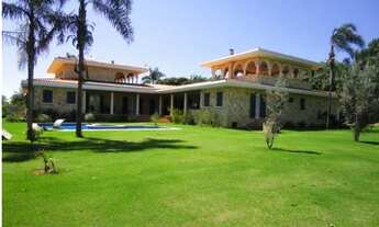 Imagem 4: EXCELENTE CASA MODERNA EM CONDOMINIO DE ALTO PADRÃO MOBILIADA