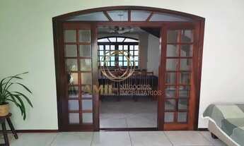 Imagem 3: AL-Casa para aluguel possui 236 metros quadrados com 3 quartos