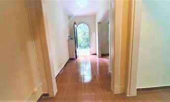 Imagem 7: Sobrado de vila no miolo de Higienópolis