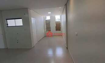 Imagem 5: Casa térrea com quintal por R$ 650.000 - Fazendinha - Curitiba/PR