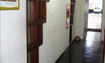 Imagem 3: Kitnet centro com divisória, sacada