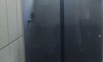 Imagem 5: Casa no céu azul