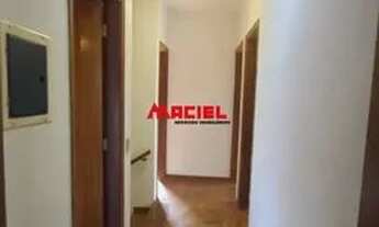 Imagem 3: Sobrado para venda com 198 metros quadrados com 6 quartos