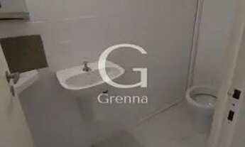 Imagem 6: Conjunto Comercial com vista de frente para Av. Paulista ao lado da estação de metro Tria