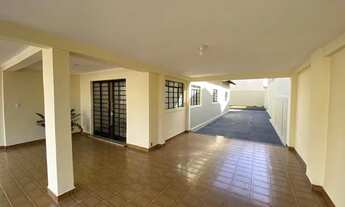 Imagem 3: Casa para aluguel possui 191 metros quadrados com 3 quartos em Jardim do Prado - Araçatuba