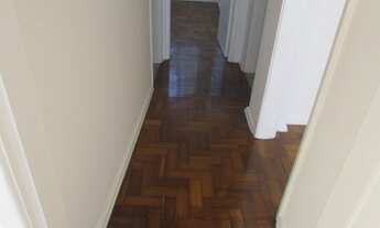 Imagem 6: Ótimo Local ! Apartamento com 2 dormitórios