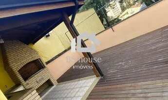 Imagem 2: Amplo sobrado - próximo ao bairro Jardim - 2 vagas