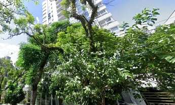 Imagem 2: Apartamento com 2 suítes ,4 banheiros, 2 vagas,frente