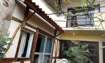 Imagem 2: JACAREí - Casa Padrão - Centro