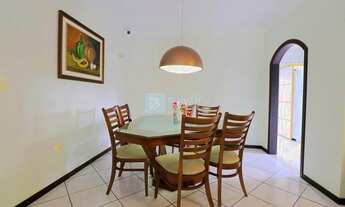 Imagem 5: Ampla casa de alto padrão mobiliada com área de festas e piscina no bairro Vila Nova!