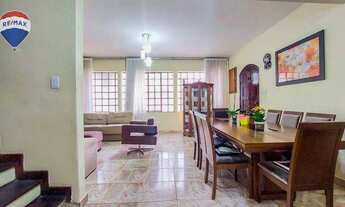 Imagem 2: Excelente sobrado na Rua Maringá 210m² , 3 Dom, 4 Banheiros, 3 Vagas, Quintal, Edícula com