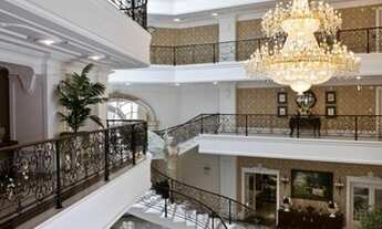 Imagem 2: Apartamento para aluguel possui 144 metros quadrados com 4 quartos