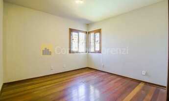 Imagem 7: Casa para venda possui 295 metros quadrados com 3 quartos em Jardim Mauá - Novo Hamburgo