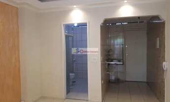 Imagem 6: More perto de tudo - Kitnet com Varanda - espacosa - arejado - iluminado - Rua arborizada