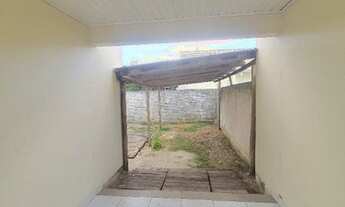 Imagem 7: Excelente casa, residencial, bem localizada, pátio grande na frente