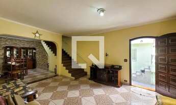 Imagem 2: Casa para Aluguel - Jardim Botucatu, 2 Quartos, 130 m2