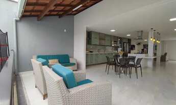 Imagem 2: Sobrado para venda com 321 metros quadrados com 5 quartos em Chácara Brasil - São Luís - M