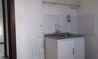 Imagem 5: Casa para venda tem 60 metros quadrados com 2 quartos em Centro - Lauro de Freitas - BA