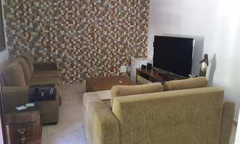 Imagem 2: Casa de condomínio para venda tem 430 metros quadrados com 4 quartos