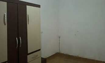 Imagem 3: Alugo kitnet Quarto com aluguel por R$700 /mês