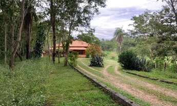 Imagem: Sitio 80.000m², com casa, rio nos fundos