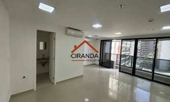 Imagem 5: Conjunto Comercial Pronto para Uso em Localização Premium