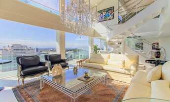 Imagem: Imóvel para venda possui 458 metros quadrados