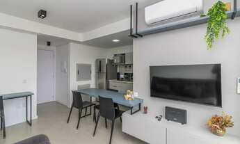 Imagem 7: Apto de 1 dormitório completamente mobiliado. Andar alto com sol e vista