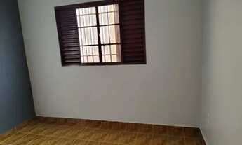 Imagem 6: Jd. Caparroz - Apartamento de 02 quartos com armários vaga de garagem para alugar