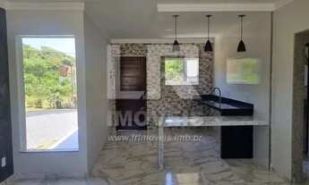 Imagem 4: Casa moderna, estilo contemporânea com 3 quartos e quintal amplo, ótimo bairro *IP11