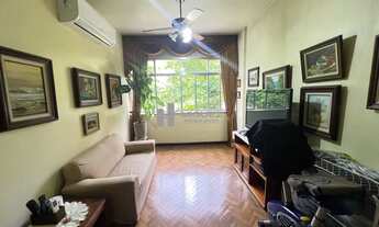 Imagem 2: Apartamento a venda, Rua Marquês de Valença, Tijuca, sala em 2 ambientes, 3 ótimos quartos