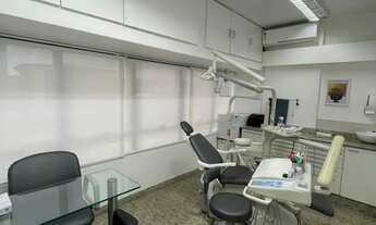 Imagem 2: Centro comercial para aluguel e venda tem 60 metros quadrados em Caminho das Árvores - Sal