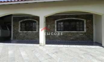 Imagem: Casa em Rua Araés - Maria Helena Novaes