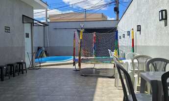 Imagem 2: Casa com piscina