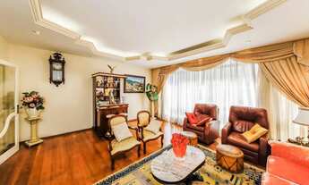 Imagem 3: Um 3 quartos com suíte clássico, com vista livre para venda