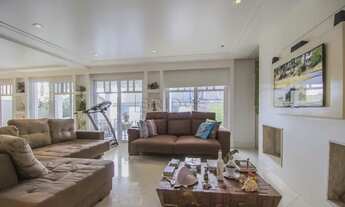 Imagem 2: Casa em Condomínio com 5 suítes e 4 vagas