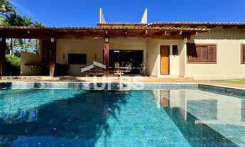 Imagem 2: Casa térrea no Aldeia do Vale, lote com 1.296m² e 330m² de construção, com 5 suítes, 4 suí